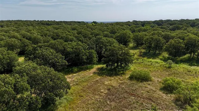 $345,000 | 120 Nocona Drive, Nocona, TX 76255