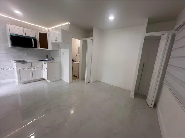 $1,150 | 20625 Jacaranda Road, Unit 1, Cutler Bay, FL 33189