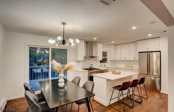 $649,000 | 215 East 10th Avenue, Roselle, NJ 07203