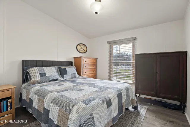 $179,900 | 1025 Allardt Highway, Jamestown, TN 38556