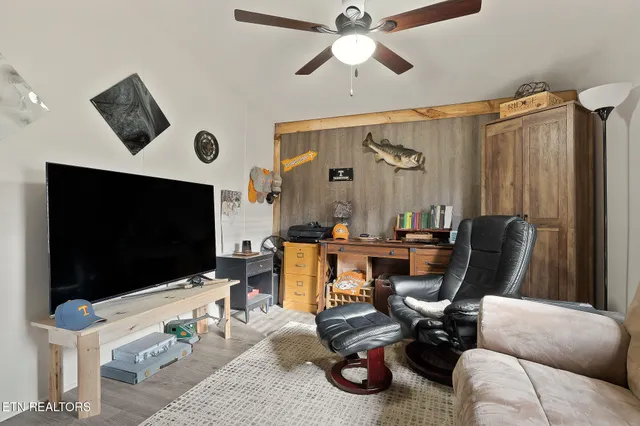 $179,900 | 1025 Allardt Highway, Jamestown, TN 38556