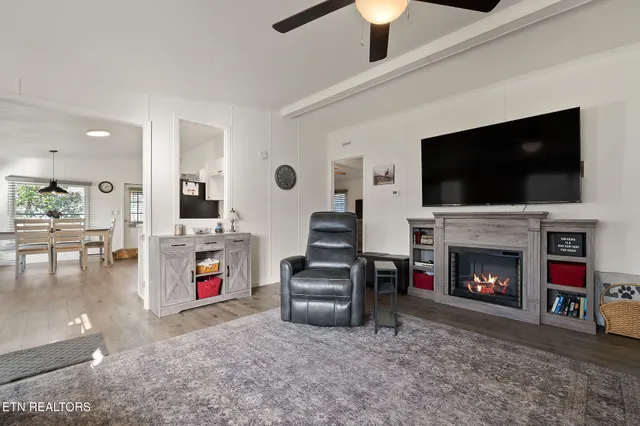 $179,900 | 1025 Allardt Highway, Jamestown, TN 38556