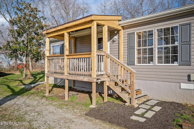 $179,900 | 1025 Allardt Highway, Jamestown, TN 38556