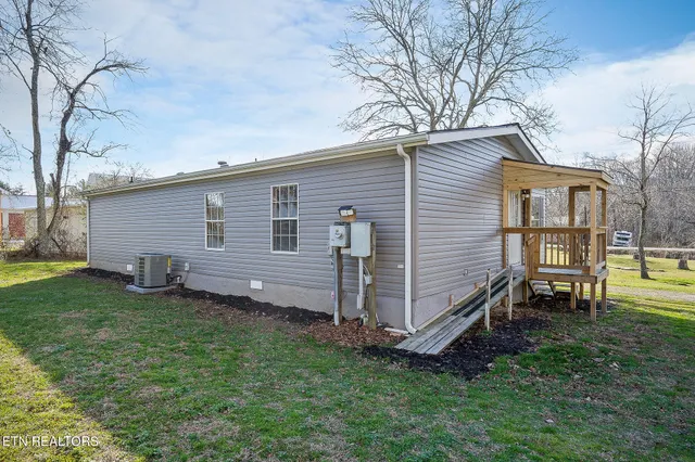 $179,900 | 1025 Allardt Highway, Jamestown, TN 38556