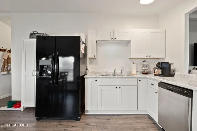 $179,900 | 1025 Allardt Highway, Jamestown, TN 38556