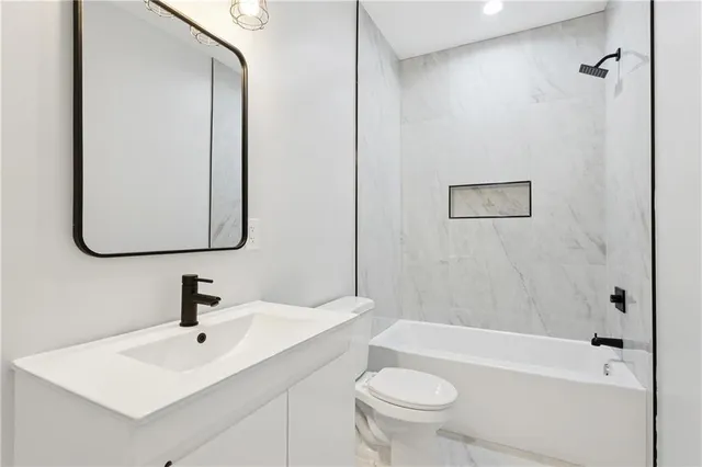 $2,600 | 3516 Hamburg Street, New Orleans, LA 70122