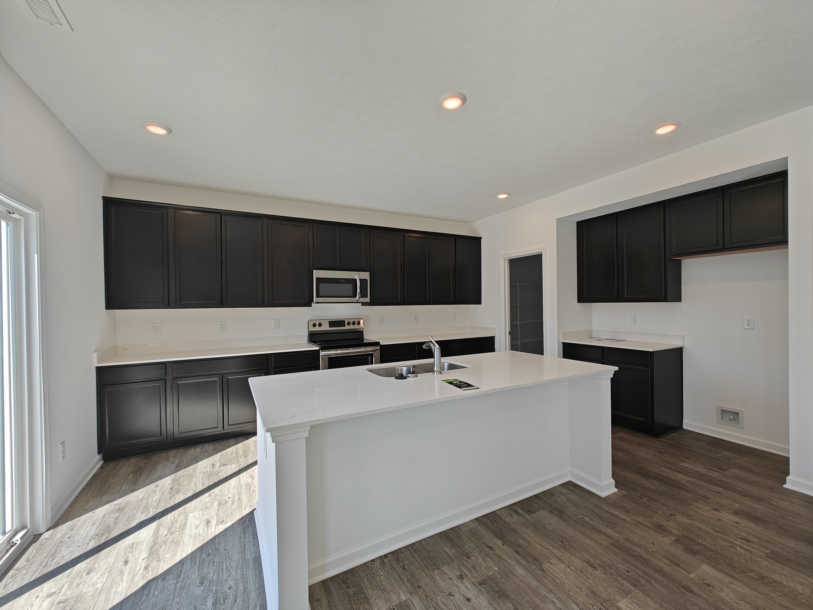 116 Winding Brk Way Pendleton, IN 46064 - Photo 5 of 12