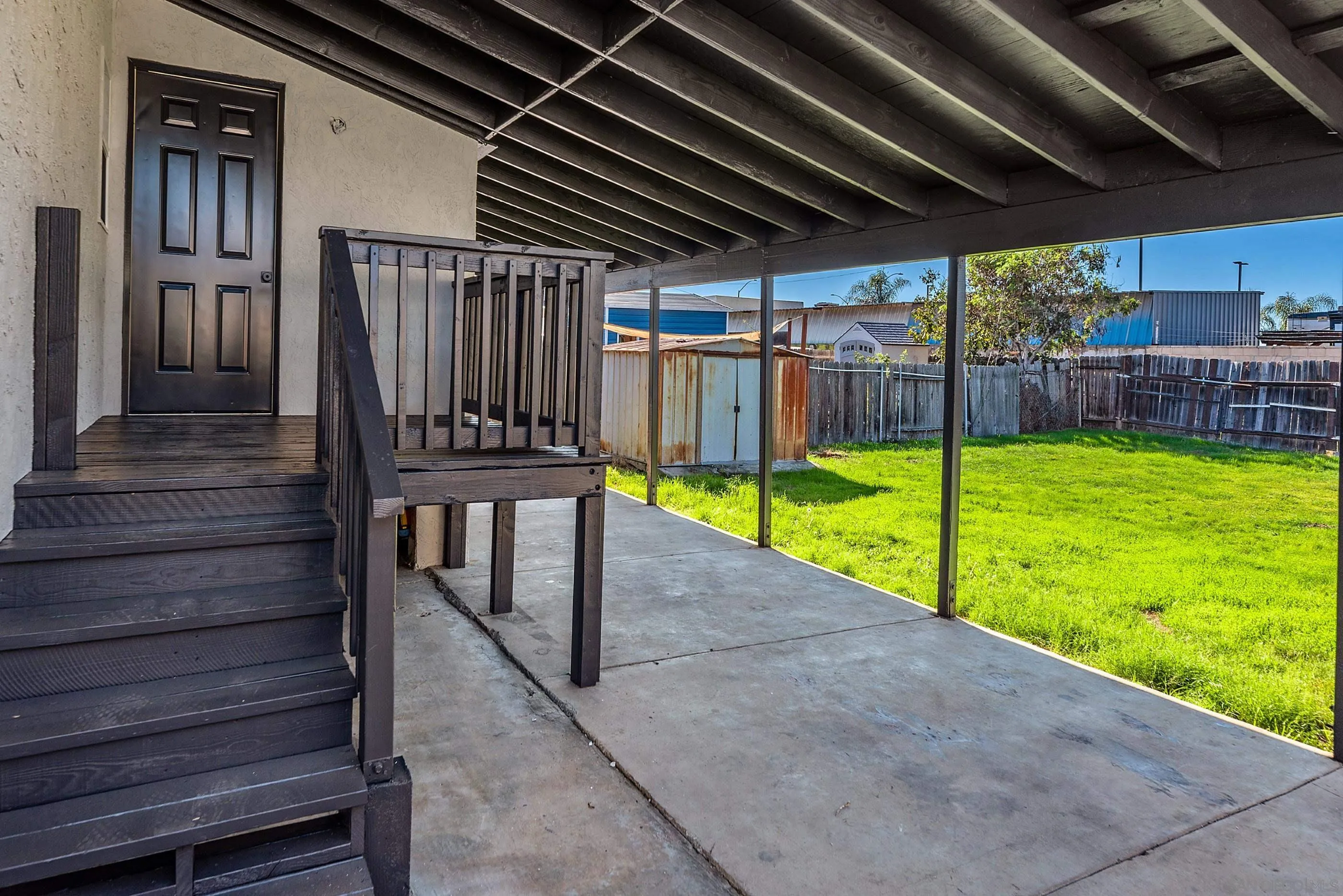 628 Paraiso Avenue Spring Valley, CA 91977 - Photo 27 of 38 a view of an entryway with hardwood