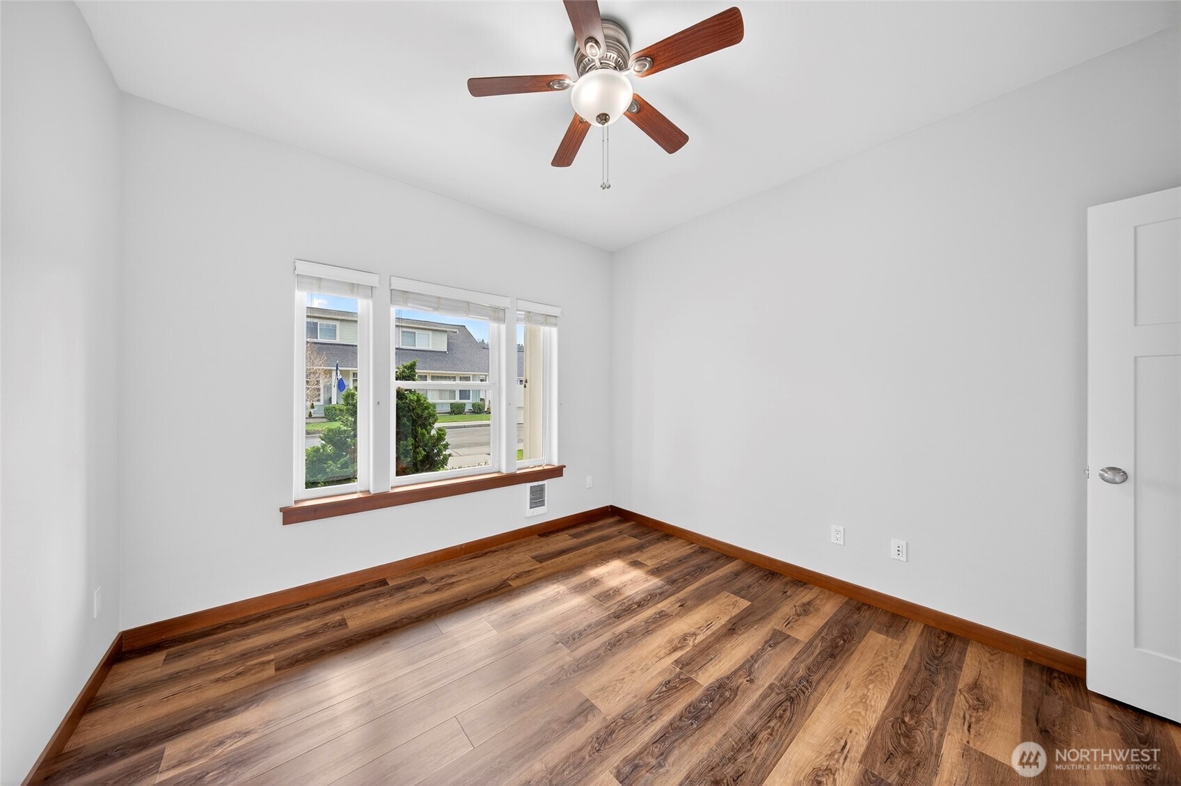 1806 40th Court Anacortes, WA 98221 - Photo 30 of 40
