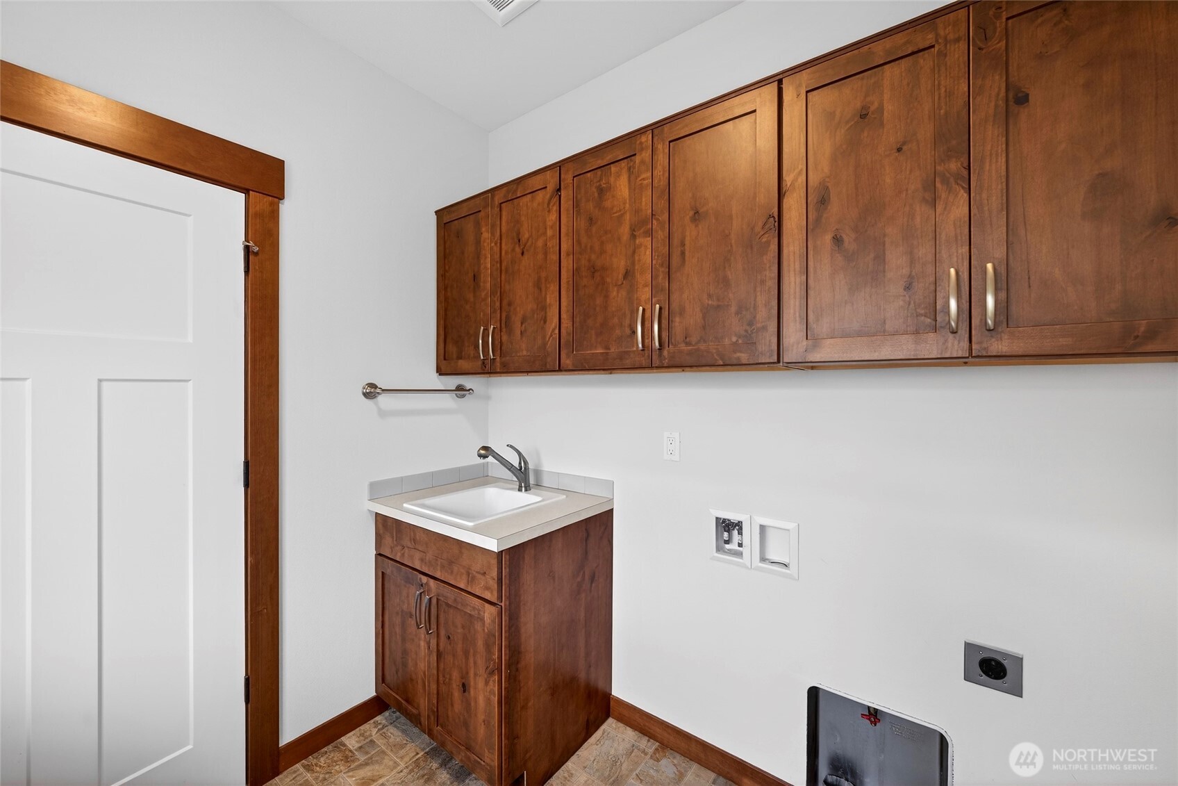 1806 40th Court Anacortes, WA 98221 - Photo 34 of 40