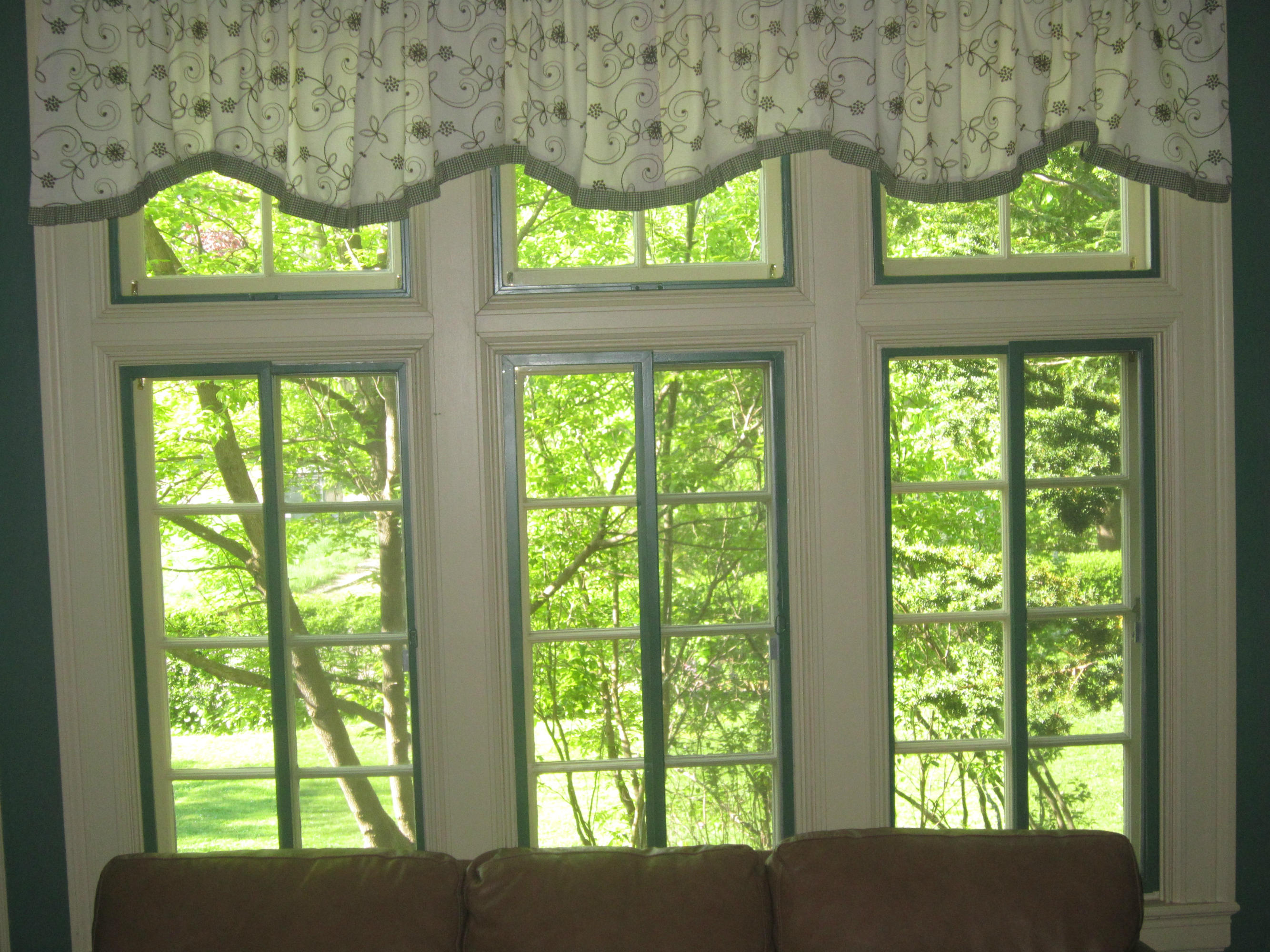 101 Colt Road Pittsfield, MA 01201 - Photo 17 of 36 Den windows