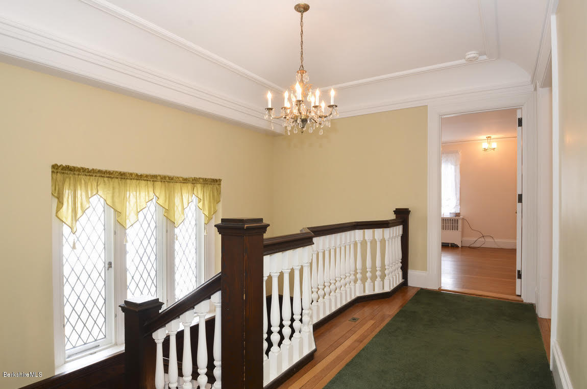 101 Colt Road Pittsfield, MA 01201 - Photo 19 of 36 Front Hall 2nd Flr Landing