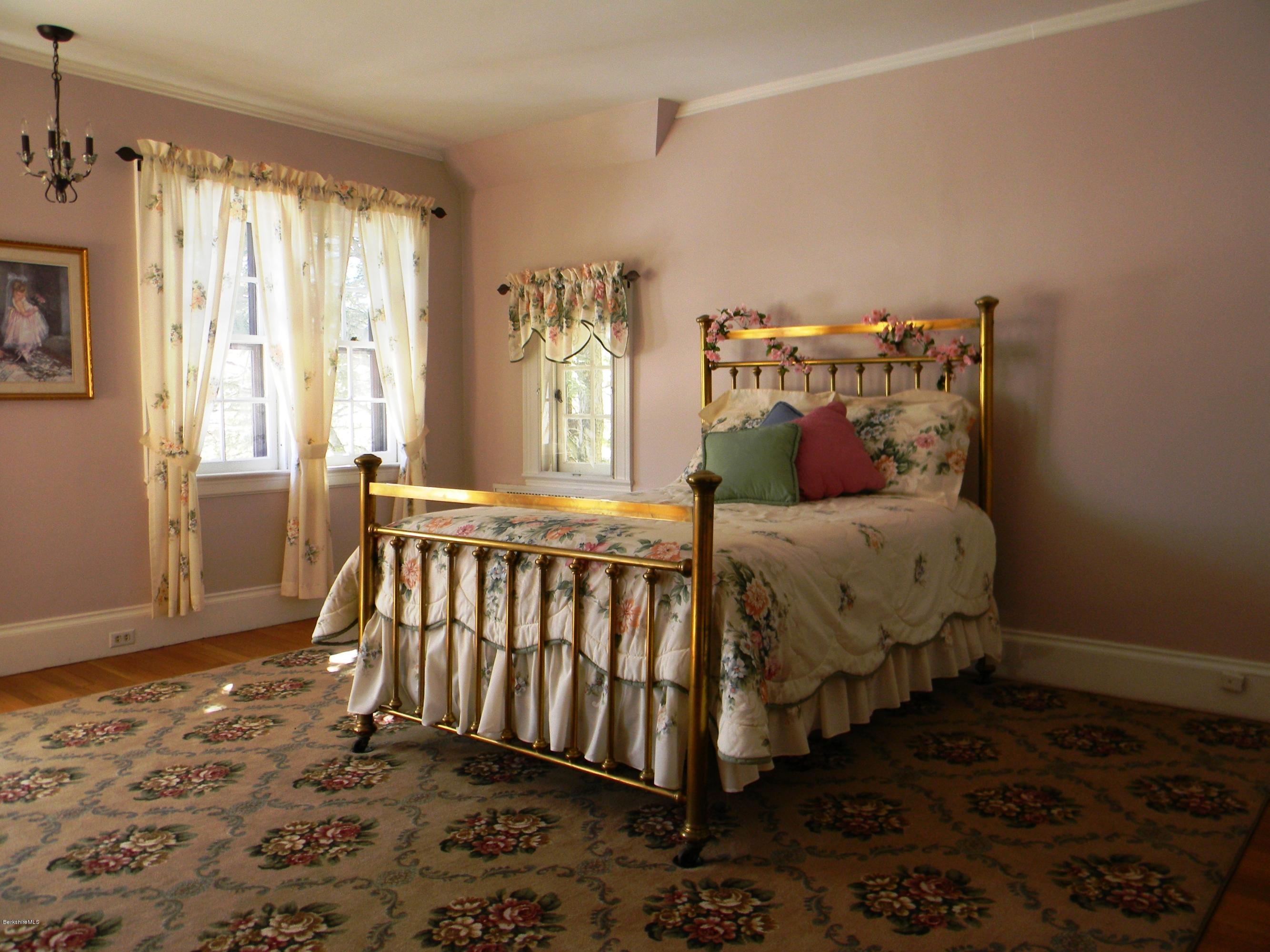 101 Colt Road Pittsfield, MA 01201 - Photo 23 of 36 Rose Room