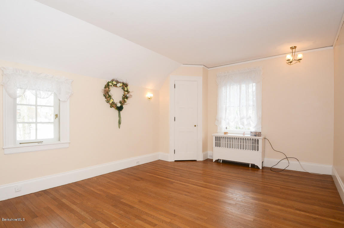 101 Colt Road Pittsfield, MA 01201 - Photo 25 of 36 Peach Bedroom