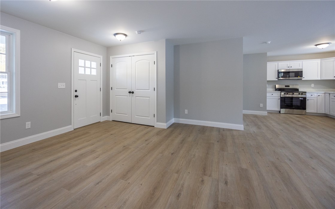 16 Pine Avenue Coventry, RI 02816 - Photo 9 of 21 living