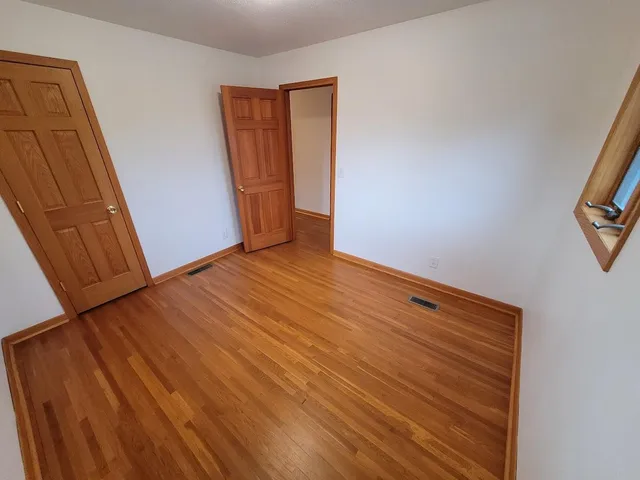 $429,900 | 10 Logan Avenue East, West St. Paul, MN 55118