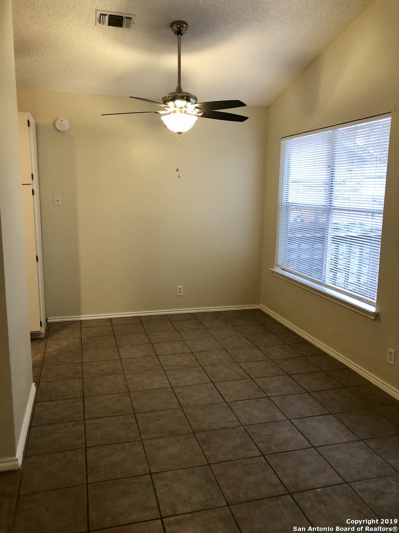 7906 Forest Ranch Live Oak, TX 78233 - Photo 26 of 29