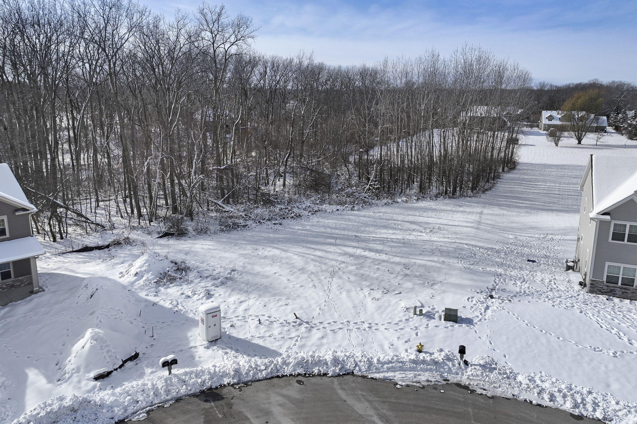 727 Brookview Court Caledonia, WI 53402 - Photo 4 of 10 Photo