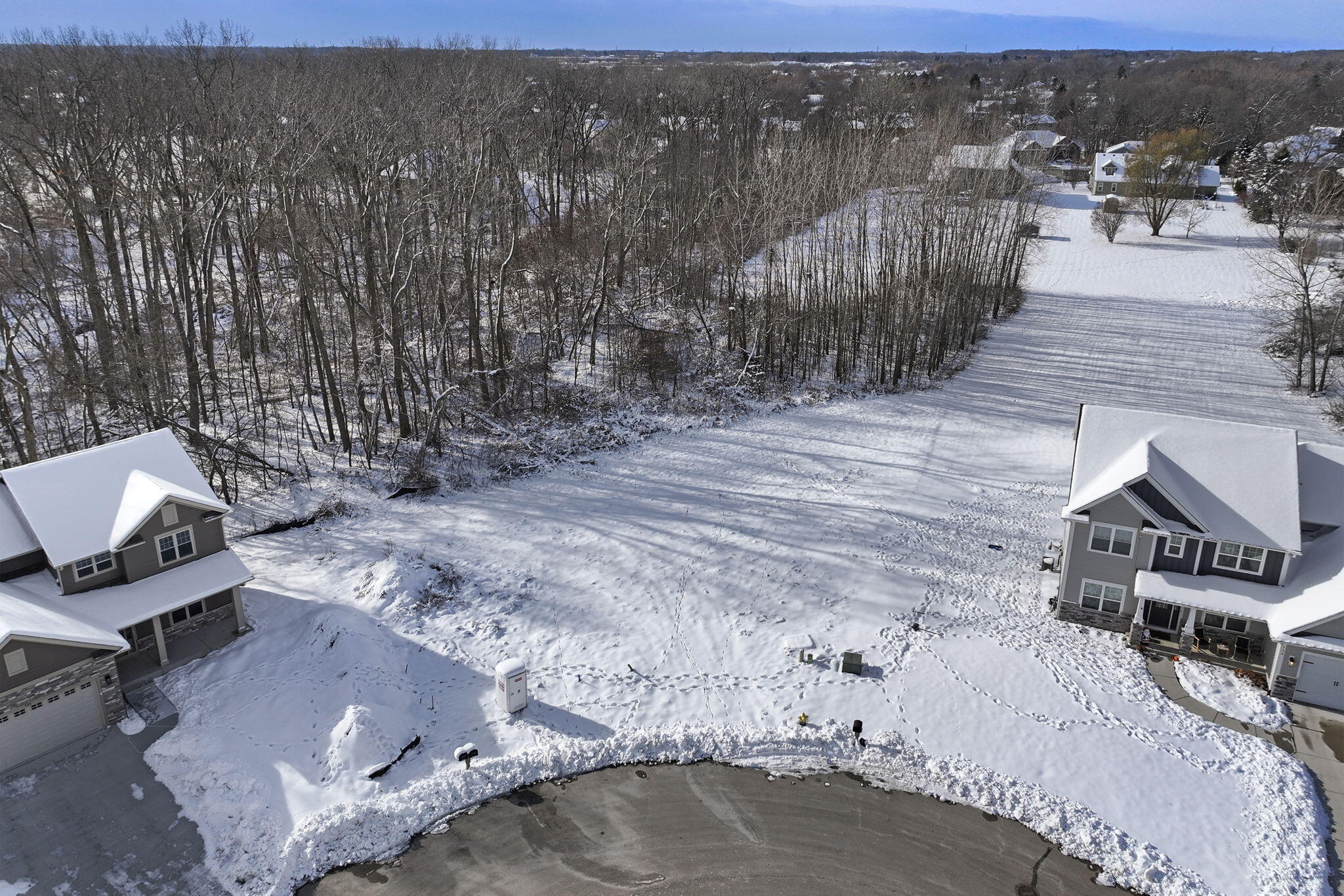 727 Brookview Court Caledonia, WI 53402 - Photo 5 of 10 Photo