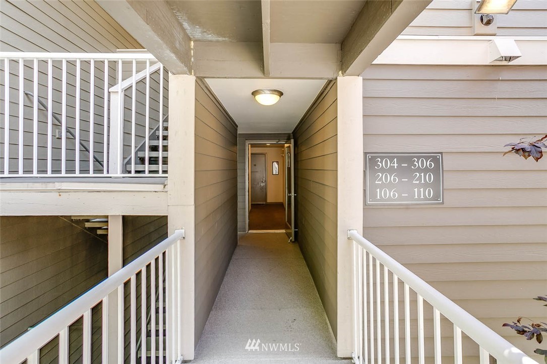 700 Front Street South, Unit D209 Issaquah, WA 98027 - Photo 15 of 23