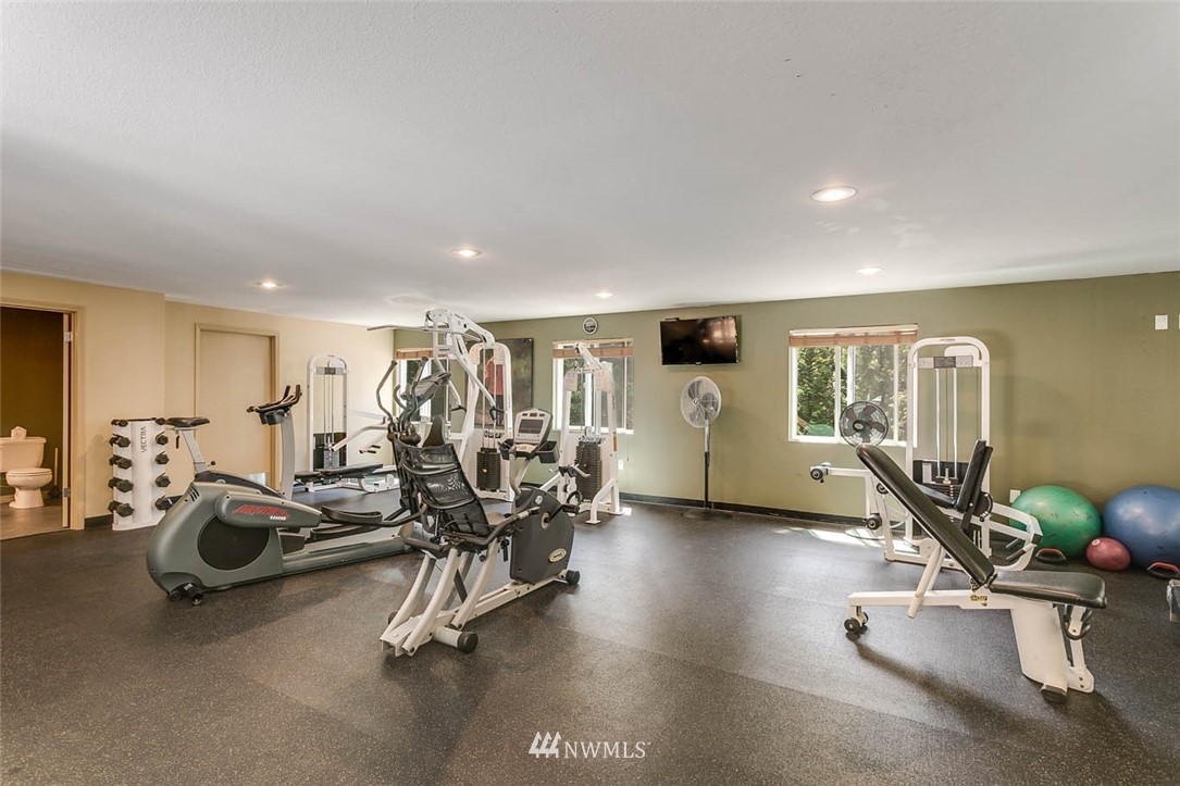 700 Front Street South, Unit D209 Issaquah, WA 98027 - Photo 18 of 23