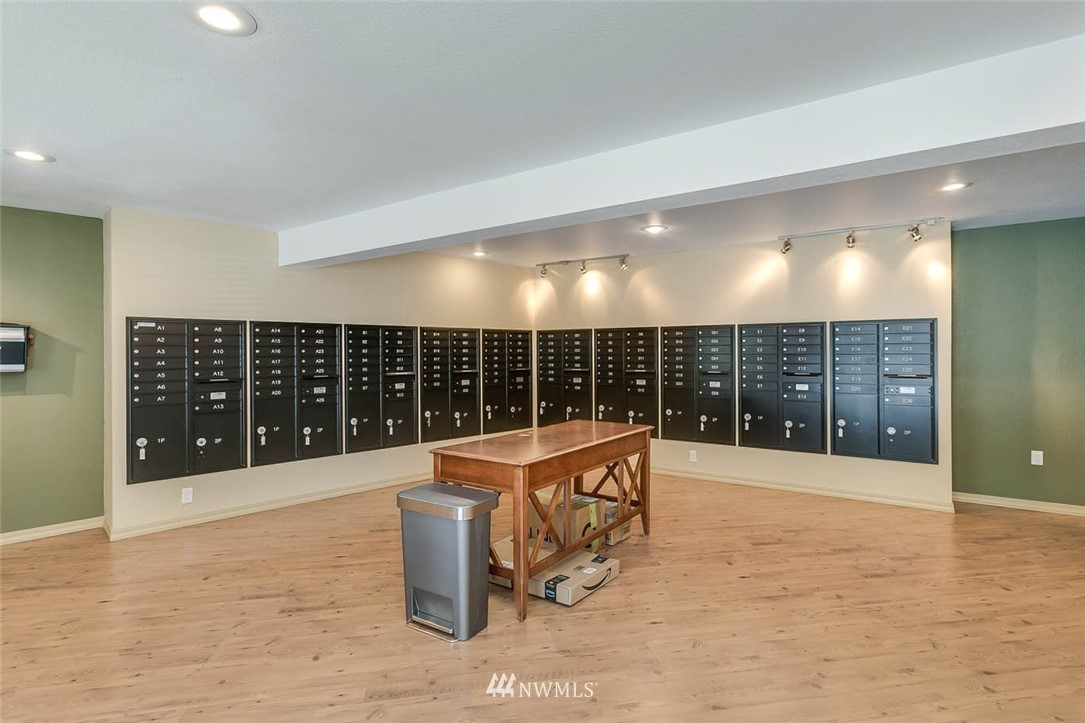 700 Front Street South, Unit D209 Issaquah, WA 98027 - Photo 22 of 23