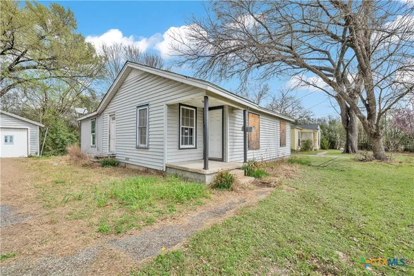 $100,000 | 1307 East Avenue G, Killeen, TX 76541