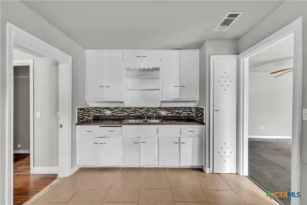 $100,000 | 1307 East Avenue G, Killeen, TX 76541