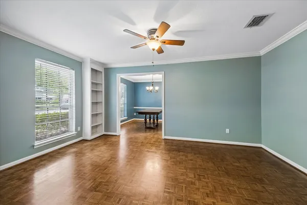 $319,900 | 7802 Bellerive Drive, Houston, TX 77036