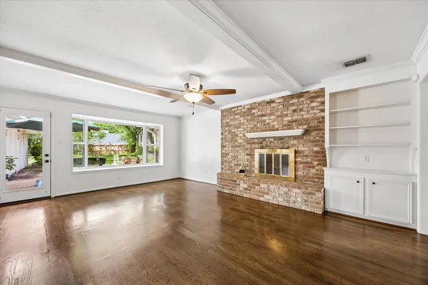 $319,900 | 7802 Bellerive Drive, Houston, TX 77036