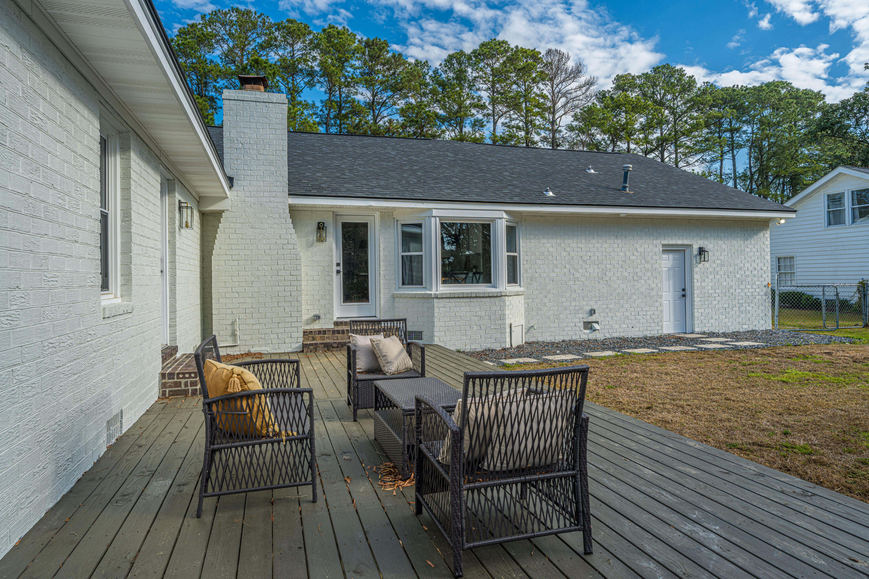 1561 Montclair Street Charleston, SC 29407 - Photo 69 of 93 1561MontclairEXT016