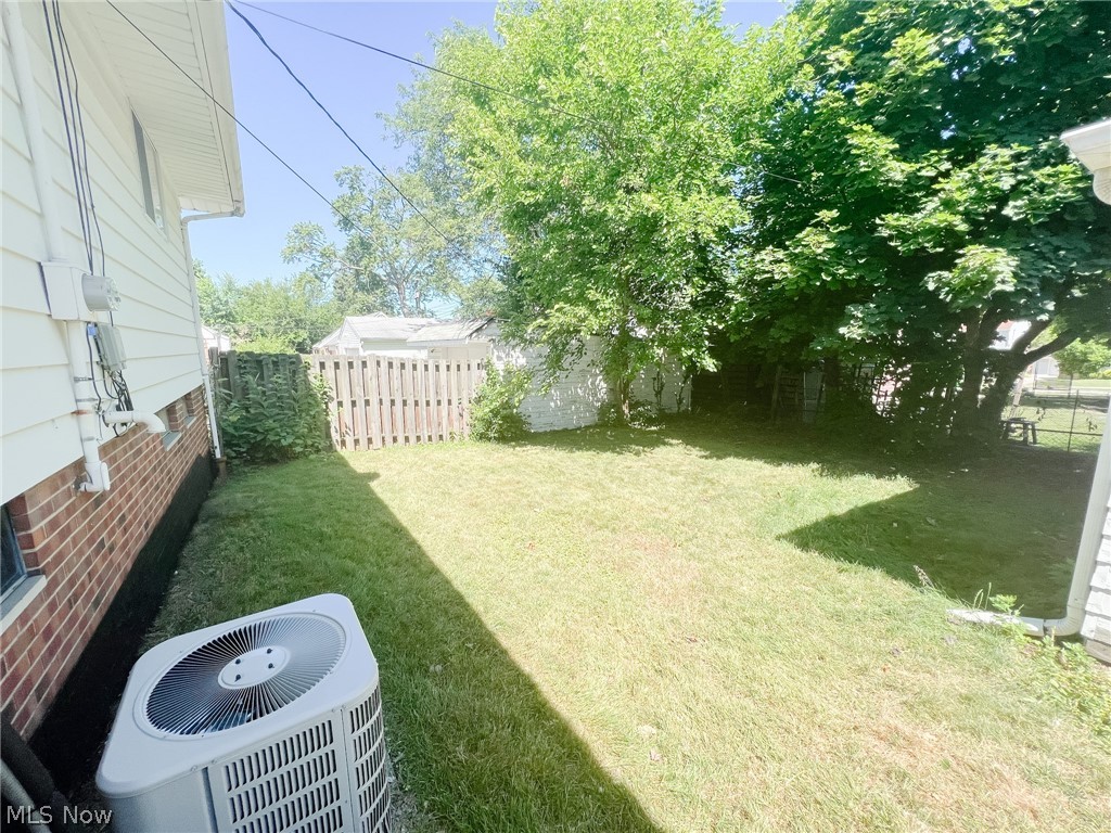 10919 Granger Road Cleveland, OH 44125 - Photo 23 of 24 Gallery Image 23