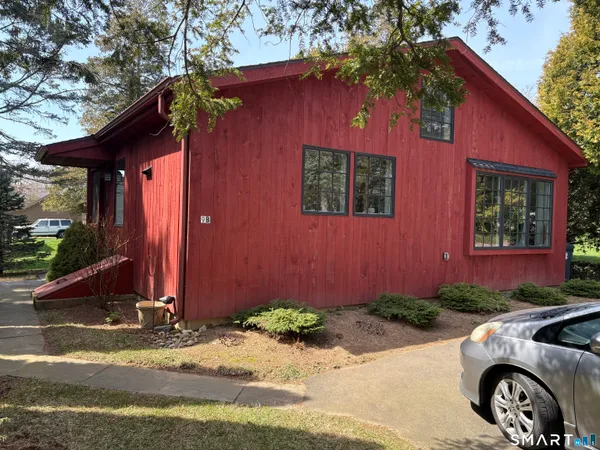 $2,950 | 9 Sunset Beach Road, Unit B, Branford, CT 06405