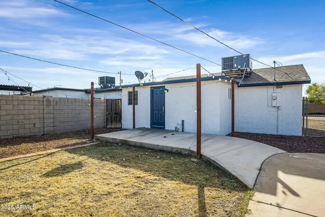 $235,000 | 398 West Fairview Street, Chandler, AZ 85225