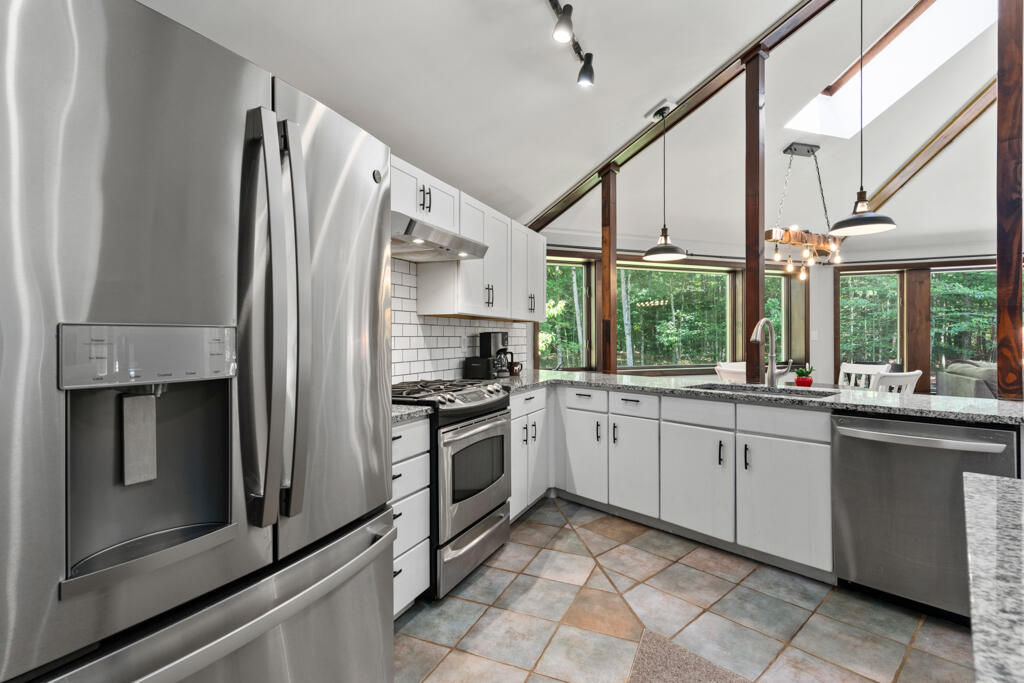 220 Fort Hill Road Gorham, ME 04038 - Photo 11 of 41 DSC05579