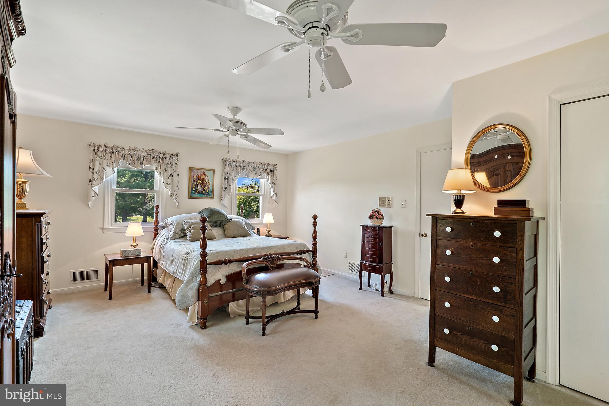 7434 Wilson Road Warrenton, VA 20186 - Photo 17 of 58 Gallery Image 17