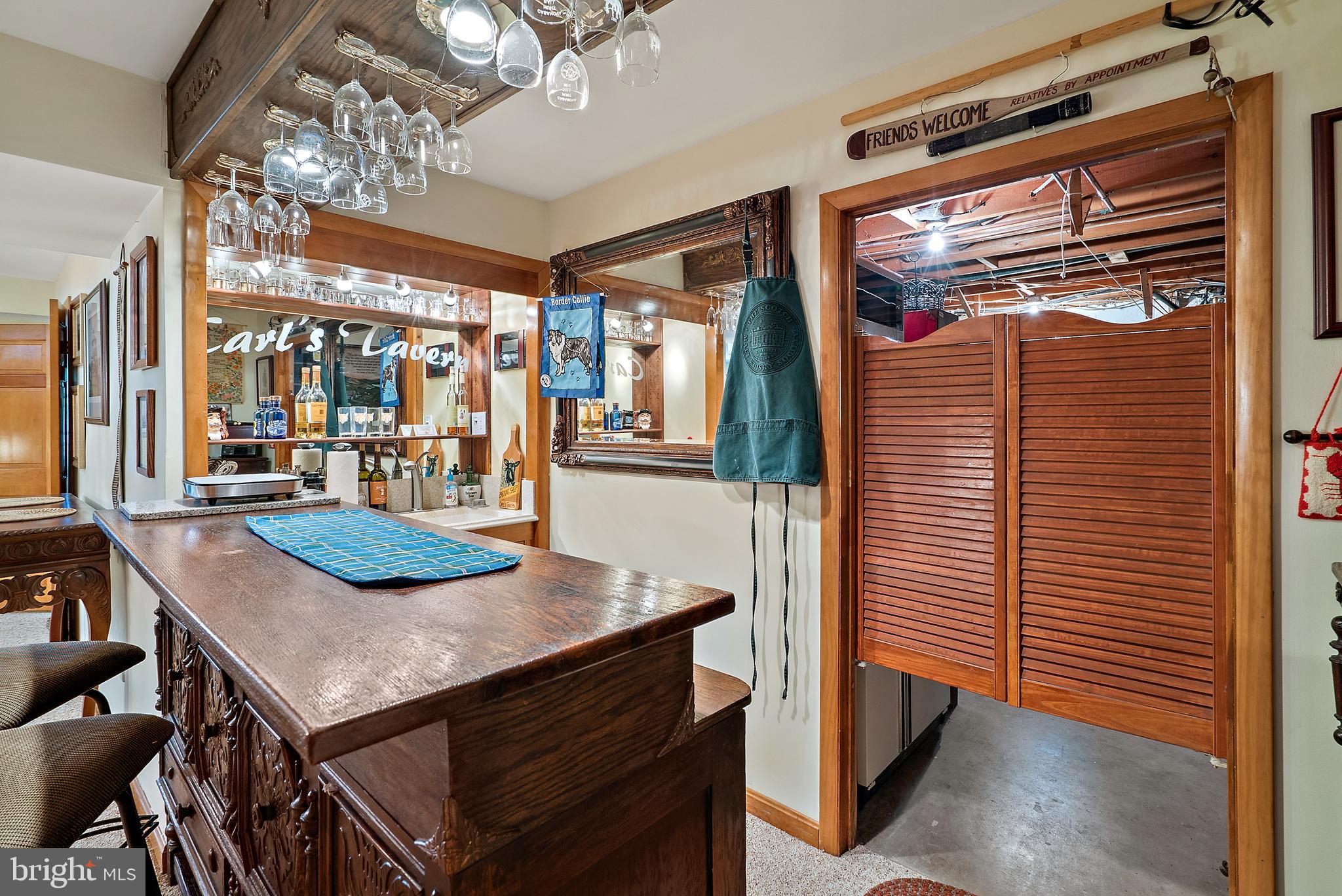 7434 Wilson Road Warrenton, VA 20186 - Photo 25 of 58 LL bar