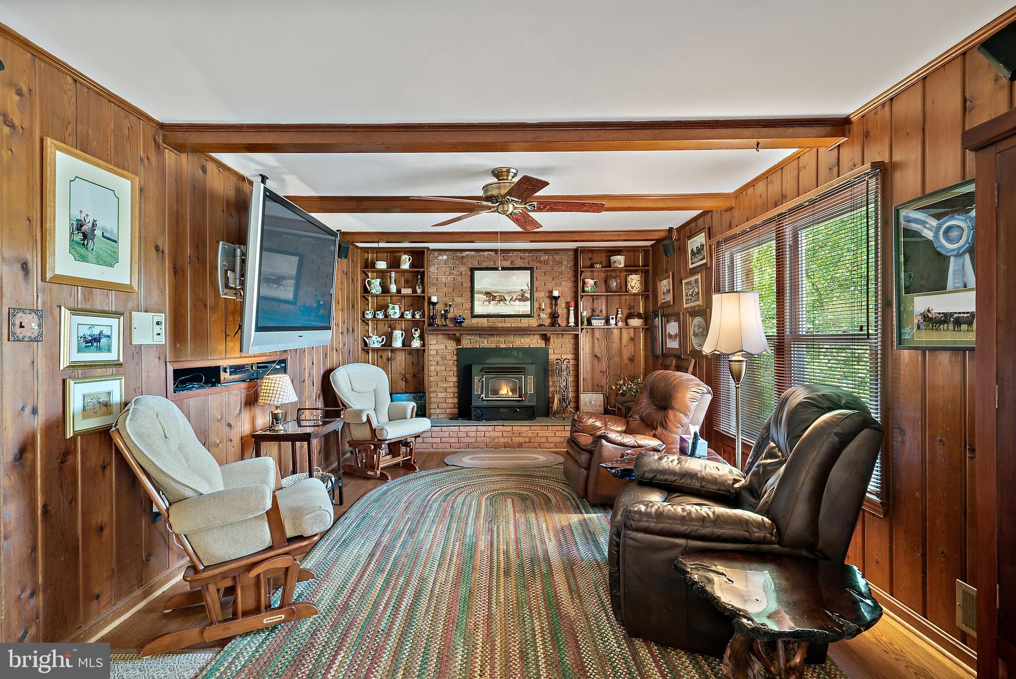 7434 Wilson Road Warrenton, VA 20186 - Photo 4 of 58 Family room
