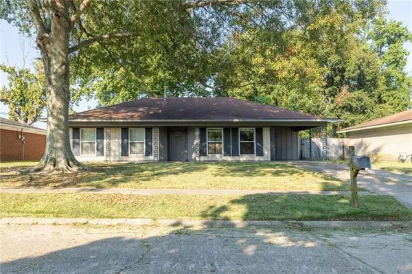$1,900 | 128 Dijon Drive, Slidell, LA 70458