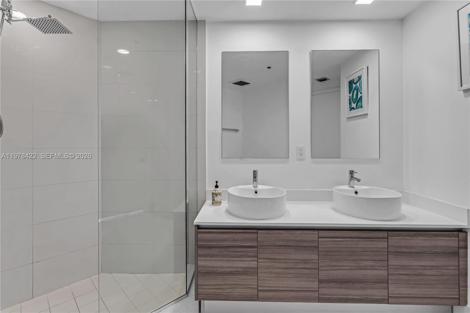 121 Northeast 34th Street, Unit 3116 Miami, FL 33137 - Photo 15 of 68