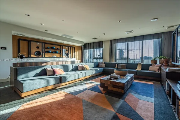 $3,700 | 121 Northeast 34th Street, Unit 3116, Miami, FL 33137