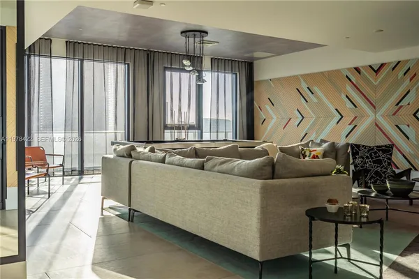 $3,700 | 121 Northeast 34th Street, Unit 3116, Miami, FL 33137