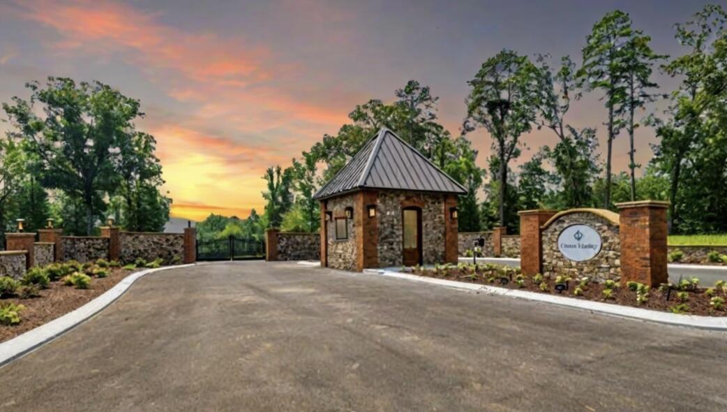 0 Edgewater Way, Unit 143 Jasper, TN 37347 - Photo 12 of 22 Crown Harbor - Entrance