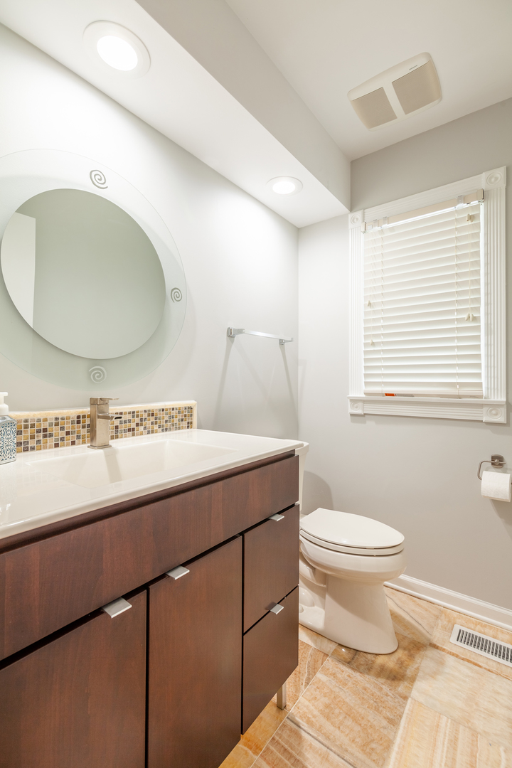 815 Hunter Road Glenview, IL 60025 - Photo 17 of 40