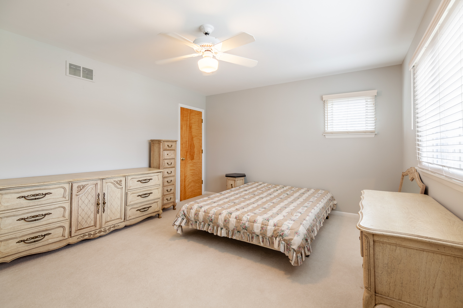 815 Hunter Road Glenview, IL 60025 - Photo 27 of 40