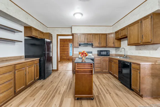 $2,000 | 3140 Green Valley Road, Cibolo, TX 78108