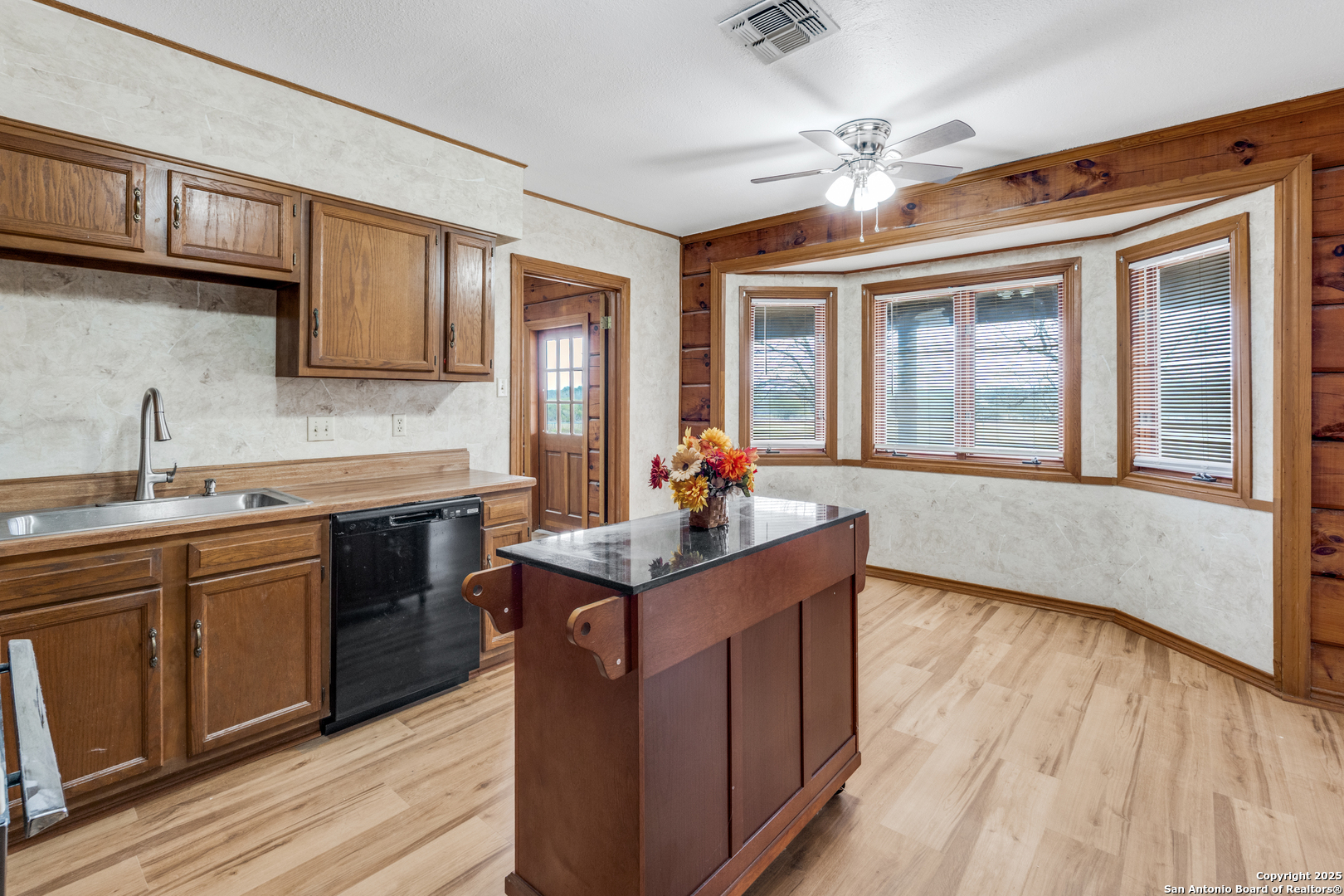 3140 Green Valley Road Cibolo, TX 78108 - Photo 7 of 12