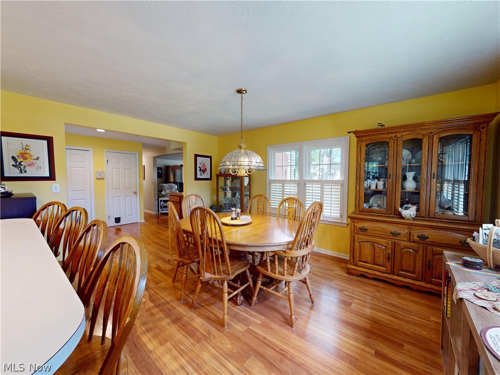 33430 Pettibone Road Solon, OH 44139 - Photo 7 of 37