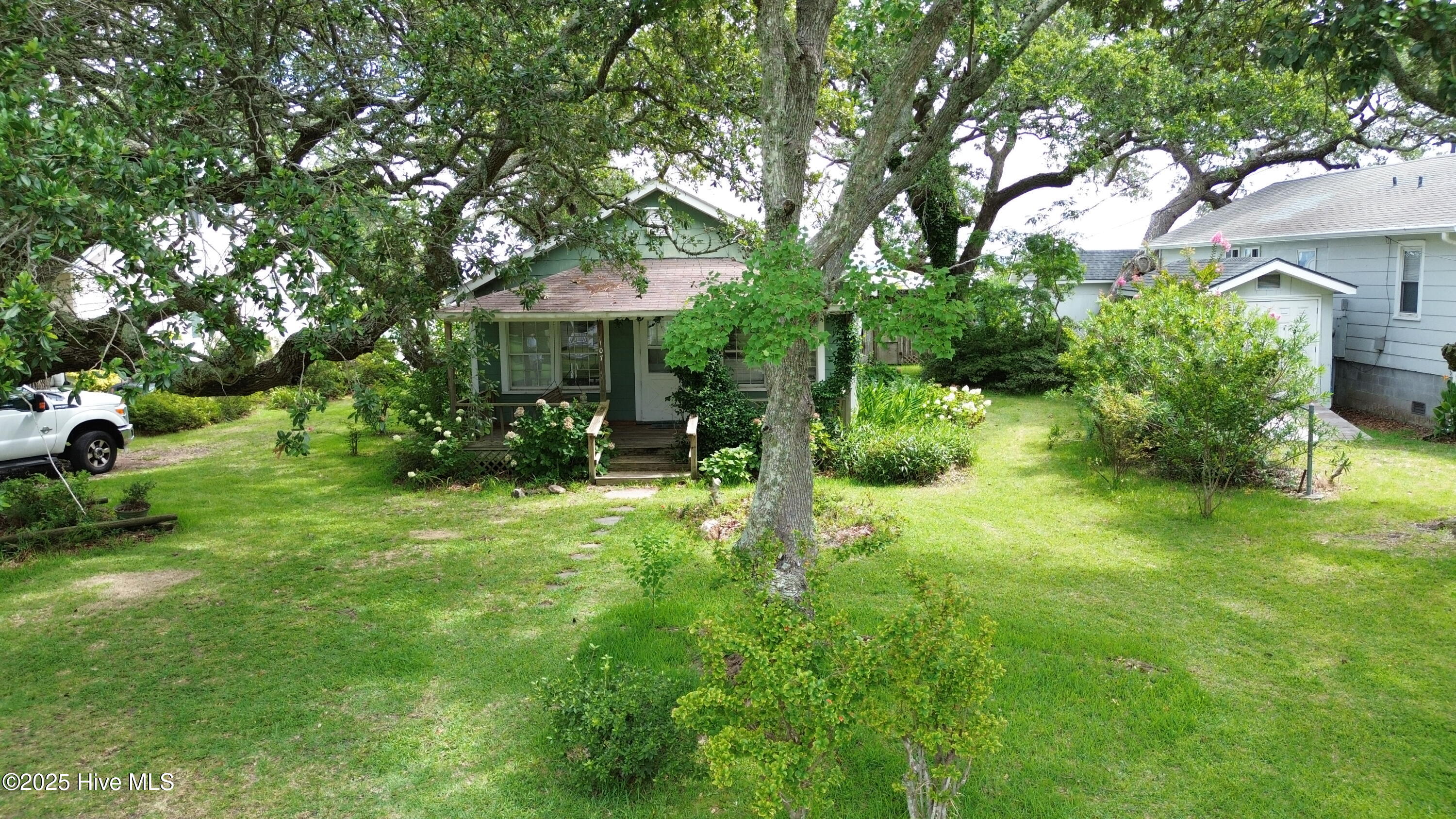 107 Lennoxville Point Road Beaufort, NC 28516 - Photo 13 of 47 DJI_0018