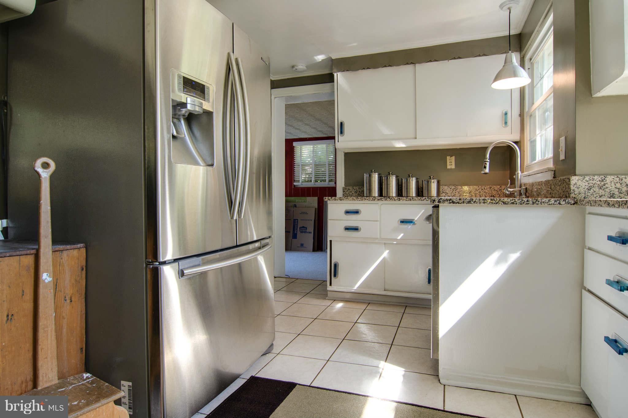 5808 Greenleaf Road Cheverly, MD 20785 - Photo 11 of 22 Kitchen
